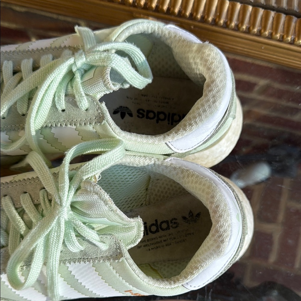 Adidas Women's Mint Green Sneakers - Picture 4 of 6